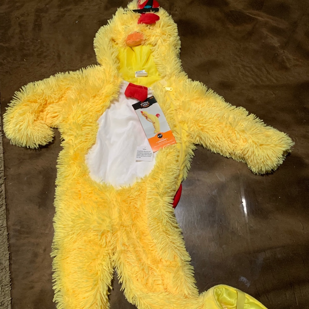 Chicken costume 4/5 t